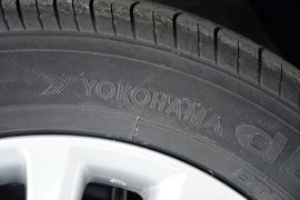2015款丰田凯美瑞2.5G豪华导航版