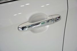 2015款丰田凯美瑞2.5G豪华导航版