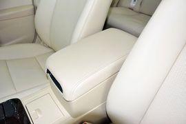 2015款丰田凯美瑞2.5G豪华导航版