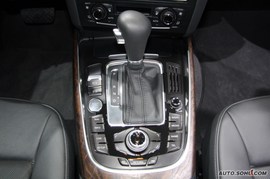 2010款国产奥迪Q5