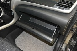 2015款本田凌派1.8L自动豪华版