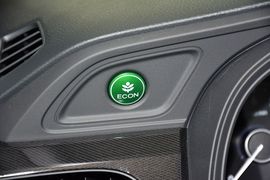 2015款本田凌派1.8L自动豪华版