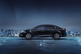 2016款丰田Avensis