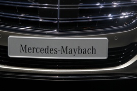   奔驰Maybach Pullman 日内瓦车展实拍