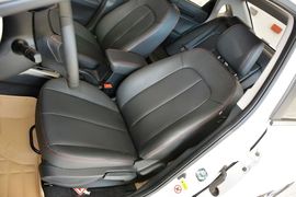 2015款长安逸动1.6L手动尊贵型
