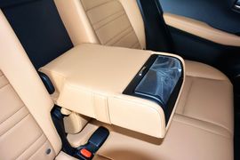 2015款雷克萨斯NX200