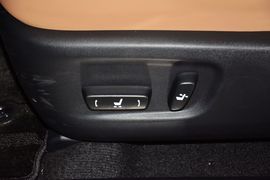 2015款雷克萨斯NX200