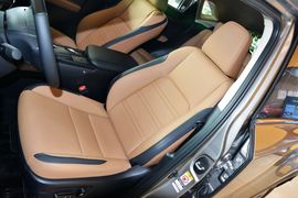 2015款雷克萨斯NX200