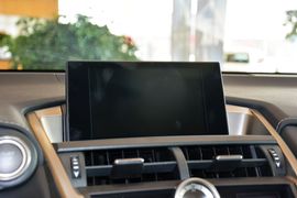 2015款雷克萨斯NX200