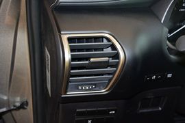 2015款雷克萨斯NX200