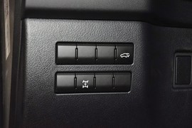 2015款雷克萨斯NX200