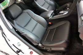 2015款本田思铂睿2.4L豪华版