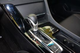 2015款本田思铂睿2.4L豪华版