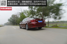 2015款丰田全新皇冠试驾体验