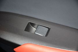 2015款雷克萨斯NX200t全驱锋尚版