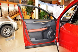 2015款雷克萨斯NX200t全驱锋尚版