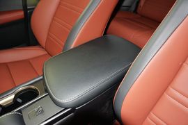 2015款雷克萨斯NX200t全驱锋尚版