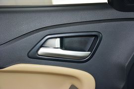 2014款海马福美来M5