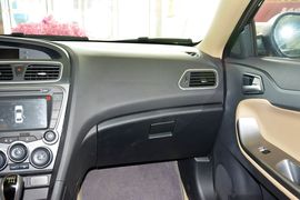 2014款海马福美来M5