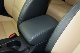 2014款海马福美来M5