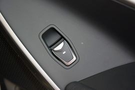 2013款现代格锐3.0L手自一体舒适版