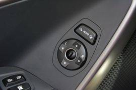 2013款现代格锐3.0L手自一体舒适版
