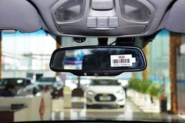 2013款现代格锐3.0L手自一体舒适版