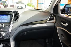 2013款现代格锐3.0L手自一体舒适版