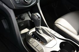 2013款现代格锐3.0L手自一体舒适版