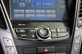 2013款现代格锐3.0L手自一体舒适版