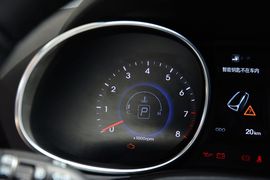 2013款现代格锐3.0L手自一体舒适版