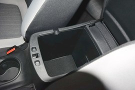 2015款菲亚特菲翔1.4T手动悦享版