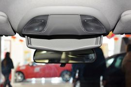 2015款菲亚特菲翔1.4T手动悦享版