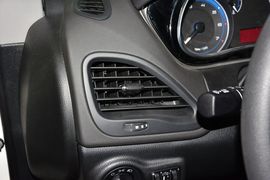 2015款菲亚特菲翔1.4T手动悦享版