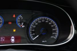 2015款菲亚特菲翔1.4T手动悦享版