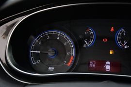 2015款菲亚特菲翔1.4T手动悦享版