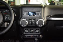 2015款Jeep牧马人3.0L撒哈拉
