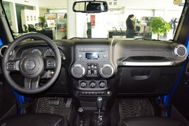 2015款Jeep牧马人3.0L撒哈拉