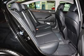 2013款起亚凯尊2.4L精英型