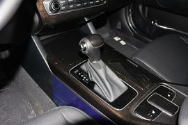 2013款起亚凯尊2.4L精英型