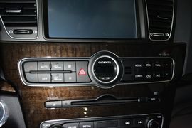 2013款起亚凯尊2.4L精英型