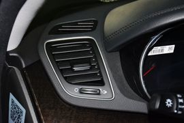 2013款起亚凯尊2.4L精英型