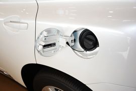 2013款雷克萨斯RX270典雅版