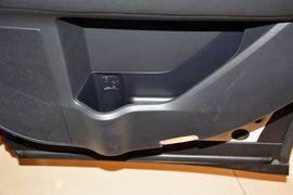 2013款雷克萨斯RX270典雅版