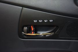 2013款雷克萨斯RX270典雅版