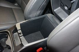 2013款现代格锐3.0L