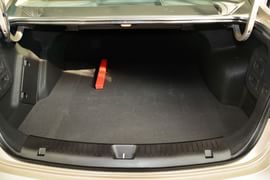 2014款海马福美来M5