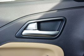 2014款海马福美来M5