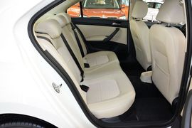 2015款斯柯达昕锐1.6L手动智选型