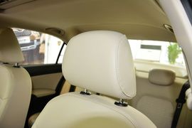 2015款斯柯达昕锐1.6L手动智选型